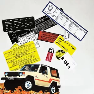 Etichette adesive motore avvertimento restauro Mitsubishi Pajero Montero Mk1 - Foto 1 di 3