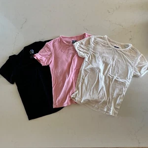 Kickee Pant Short Sleeve Shirt size 4T And Size 5, Black,  Pink, White, Lot Of 3 - Picture 1 of 8