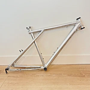 GT Zaskar 18" Vintage Mountain Bike Frame 1990's Aluminum - Picture 1 of 12