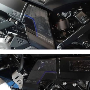 ADESIVI LATERALI MOTO 3D RESINATI COMPATIBILI CON SUZUKI V-STROM 650 XT 2020-21 - Imagen 1 de 5