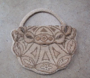 Vintage 1930s cream/beige beaded evening bag - Picture 1 of 6