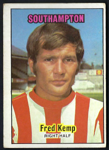 A & B C GUM - FOOTBALLERS (ORANGE, 1-85) - #48 FRED KEMP, SOUTHAMPTON