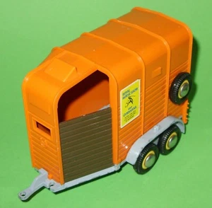 Britains Farm / 9562 Beaufort Double Horse Box Trailer - Picture 1 of 7