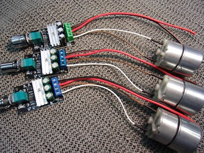 Getriebemotor + Regler, 32-200 rpm mit 6-15V DC, 33 mm Ø, Daten siehe ganz unten - Bild 1 von 4