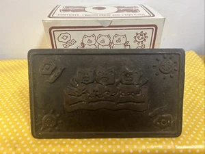 VTG Cast Iron Albert E Price Three Little Pigs Bacon Press Wood Handle W Box USA - Picture 1 of 16