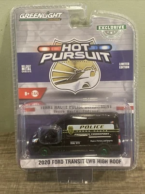 Greenlight Hot Pursuit 2020 福特 Transit LWB 高顶绿色机器追逐 — 第 1/4 张图片