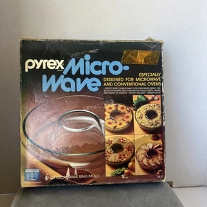Pyrex Microwave 40 oz Glass Ring Mold Bowl M-22 by Corning (READ DSEC) - Picture 1 of 6