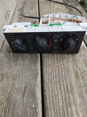 2002-04 Nissan Xterra Frontier HVAC Heat Air Conditioning Control Panel OEM - Изображение 1 из 4