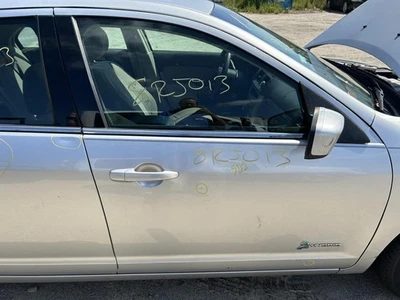 Passenger Front Door Without Side Moulding Holes Fits 06-12 FUSION 104909862 Foto 1 de 4