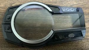 ¡Nuevo! Estuche velocímetro GSXR750! #34150-47H00 $95,53 - Imagen 1 de 3