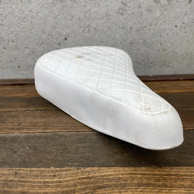 Asiento Acolchado De Colección Blanco NOS Old School BMX Años 60 70 Diamond Muscle Bike Foto 1 de 4