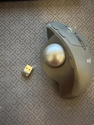 Logi Logitech MX Ergo M-R0065 Trackball Mouse - Image 1 of 4