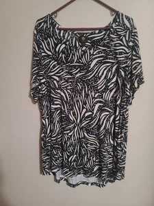 JM Collection Women's 2X Abstract Tunic Blouse - Picture 1 of 3