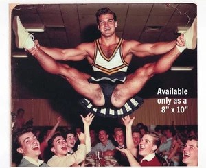 Hermosos hombres de Beefcake de antaño 8,5x11 fotografía de fantasía reimpresión 10 - Imagen 1 de 1
