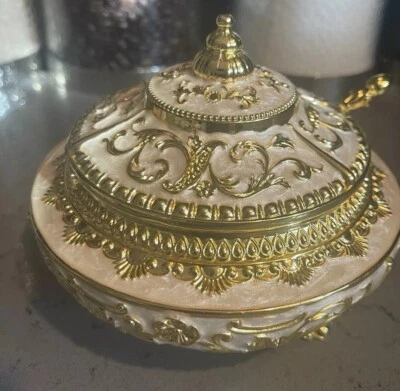  Contenedor de platos turcos servidores de dulces dorados recubiertos hechos a mano azucarero de latón  Foto 1 de 4