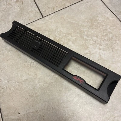 APC | SUA750RM2U | Replacement Bezel Face Plate Cover - Image 1 of 2