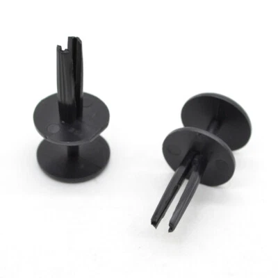 Para Chrysler PT Cruiser Grand Cherokee Escudos de escape Retenedor X10 Clip de parachoques Foto 1 de 4