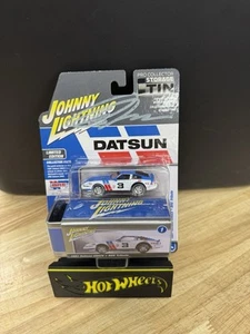 Johnny Lightning Peter Brock Signed 1981 Datsun 280ZX Limited Edition Blue - Picture 1 of 5