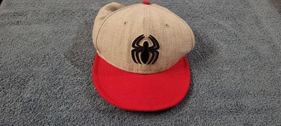 Boné juvenil New Era 59Fifty Marvel Spiderman - Imagem 1 de 4