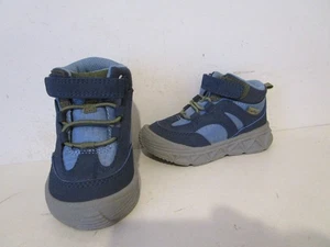 Stivali da escursionismo OshKosh B'gosh bambino ragazzo slip-on gancio e passante blu/blu taglia 7 - Foto 1 di 6