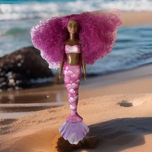 Mattel - Bambola Barbie Sirena Color Reveal 2021 - Capelli Rosa, Coda - Foto 1 di 11