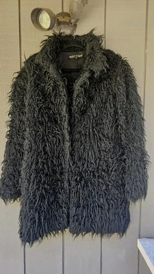 Chaqueta de piel sintética negra Betsey Johnson vintage años 90 Foto 1 de 4