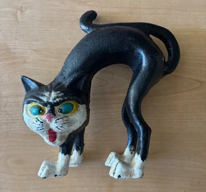 Vintage Gusseisen schwarze Katze Türstopper gewölbte Rückseite Halloween Deko - Bild 1 von 4