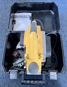 Dewalt DW678 Industrial 4mm Power Planer 240V - Picture 1 of 8