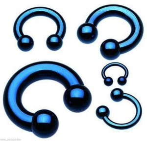 Hufeisen Ohr Augenbraue Lippe 16 Stärke 3/8" 4 mm Kugeln Titan Blau Dunkel IP * - Bild 1 von 4