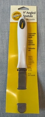 Espátula de glaseado en ángulo Wilton, 9 pulgadas, mango blanco Foto 1 de 3