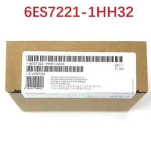 In Stock Newest original In Box SIEMENS 6ES7222-1HH32-0XB0 Digital Output Module - Picture 1 of 4