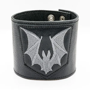 Flying Bat Leather wrist cuff wristband Viking Nordic Biker Archery bracelet - Picture 1 of 1