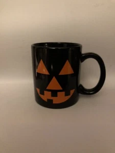 Halloween Jack O' Lantern Mug Carved Pumpkin Design Coffee Mug - Picture 1 of 5