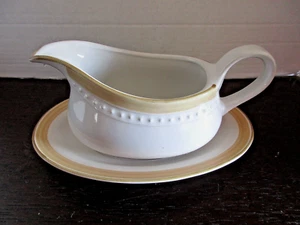Johann Havilland Gravy Boat & Underplate Crowning Fashion Dinnerware Japan - Picture 1 of 6