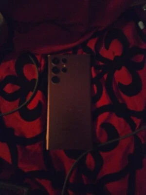 S22 ULTRA 5G con TICTOK EN ÉL Foto 1 de 2