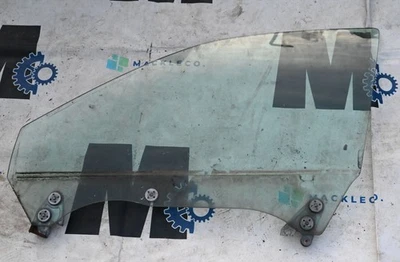 Subaru Impreza L Wagon 2002 puerta delantera izquierda ventana cristal transparente ventana delantera derecha Foto 1 de 4