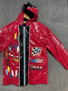 Disney Store Lightning McQueen Raincoat Youth Red Black Cars Hooded Size 9/10 - Picture 1 of 14