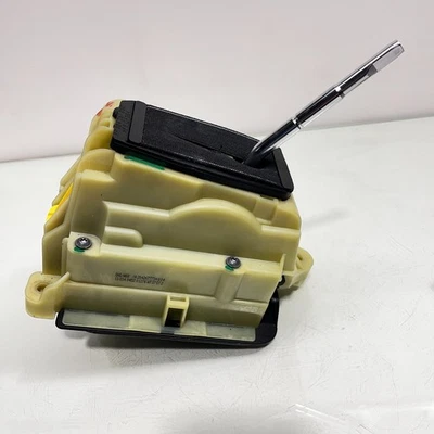 2008-2014 Mercedes-Benz W204 C300 Floor Gear Selector Shifter A2042677724 OEM - Image 1 of 4