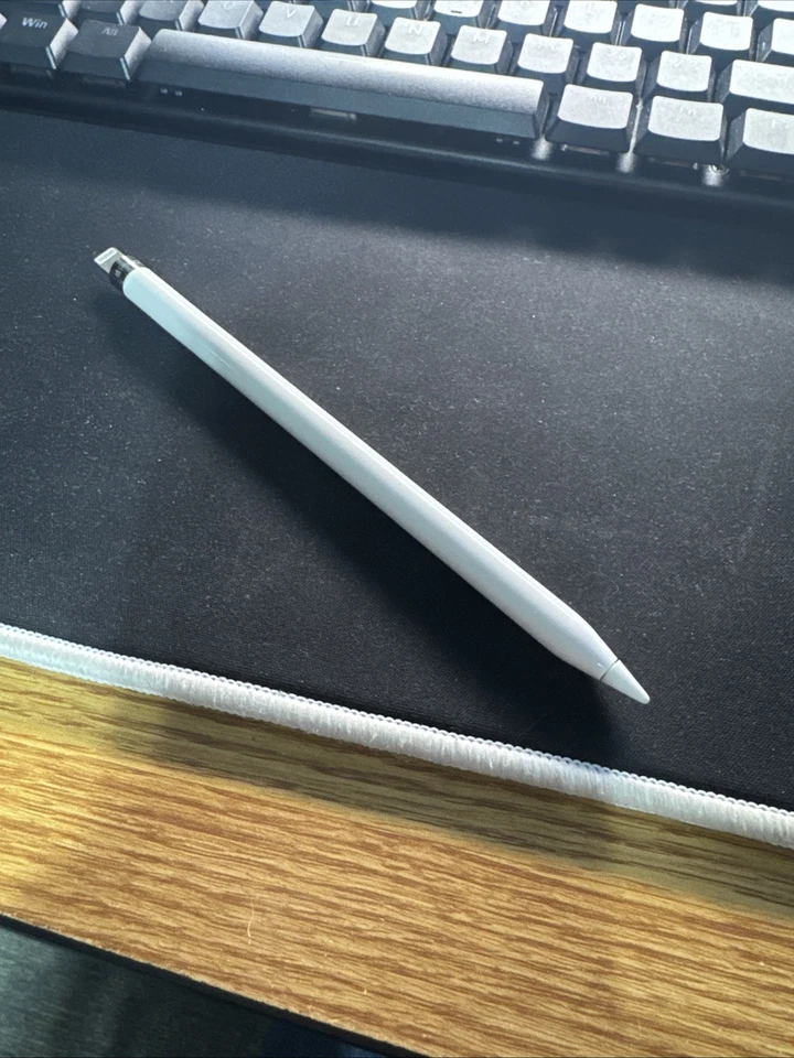 Apple Pencil 1st Generation (For parts) - Image 1 of 1