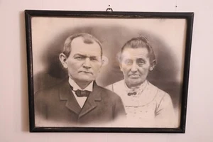 ALTES PORTRAIT FOTOGRAFIE IM RAHMEN - Bild 1 von 3