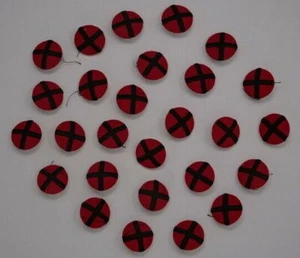 Vintage Red Black Cross Round Fabric Wire Shank Button 24mm Lot of 3 AA99 - Picture 1 of 8