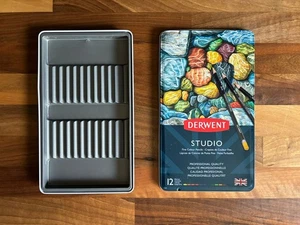 Derwent Studio Matita LATTA VUOTA contiene 12 matite - Foto 1 di 3