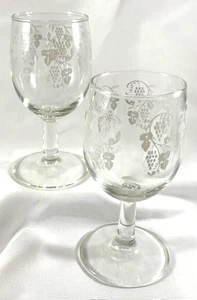 Weinglas mit Stiel Weinrebenmuster 5oz 2er Set Vintage - Bild 1 von 5
