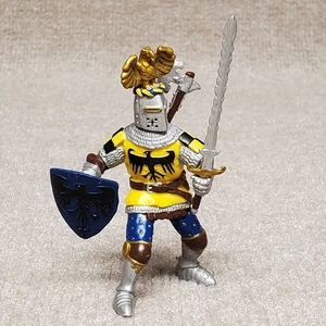 PAPO 2002 Caballero Soldado Azul con Espada Figura Histórica Midievil Retirado De Colección - Imagen 1 de 6
