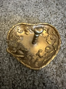 Avon FOSTORIA 1996 Vintage Bronze Tone Heart Angel Cherub 3" RING HOLDER - Picture 1 of 3