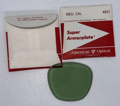 Lentes de repuesto (2) American Optical 8510 vintage años 40 tinte verde Foto 1 de 2