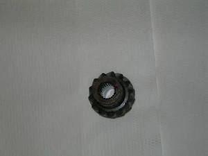 Fiat 2300 six cylinder - MILLERICHE SPARK PLUG GEAR USED - Picture 1 of 1