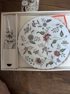 NEU "Andrea von Sadek", feines Porzellan, Teller und Servierer, in orig Box, F - Bild 1 von 2