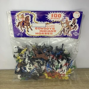 Woolbro Cowboys Indians Horses 100 Pieces Plastic Miniature Figures New & Sealed - Picture 1 of 5