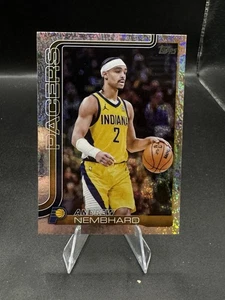 2025-26 Topps NBA Flagship Andrew Nembhard Sandglitter Foil Pacers - Picture 1 of 2
